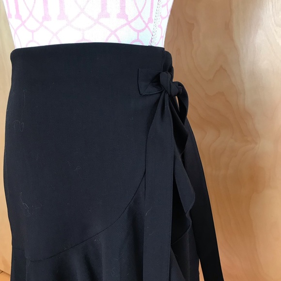 Faux Wrap Front Asymmetric Ruffle Mini Skirt - Picture 2 of 3